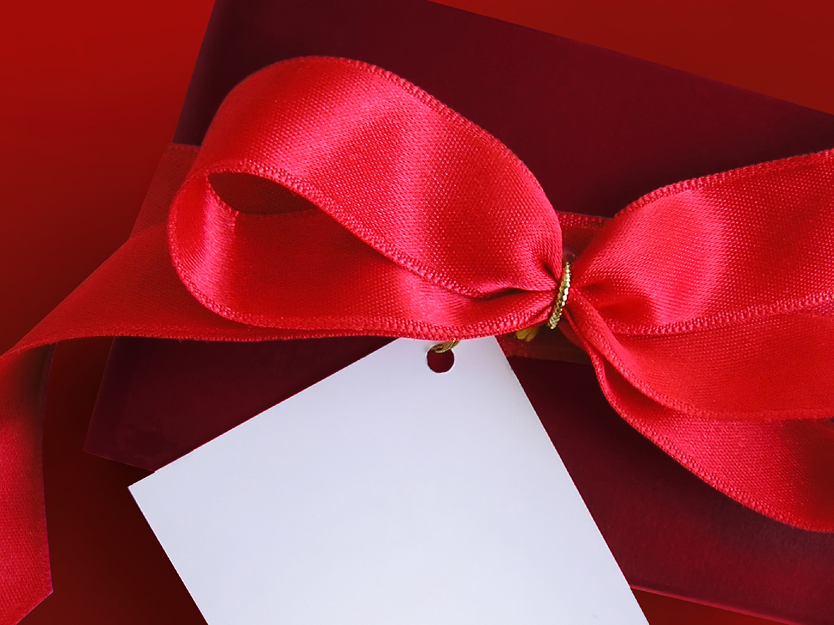 Image of a package with a note
