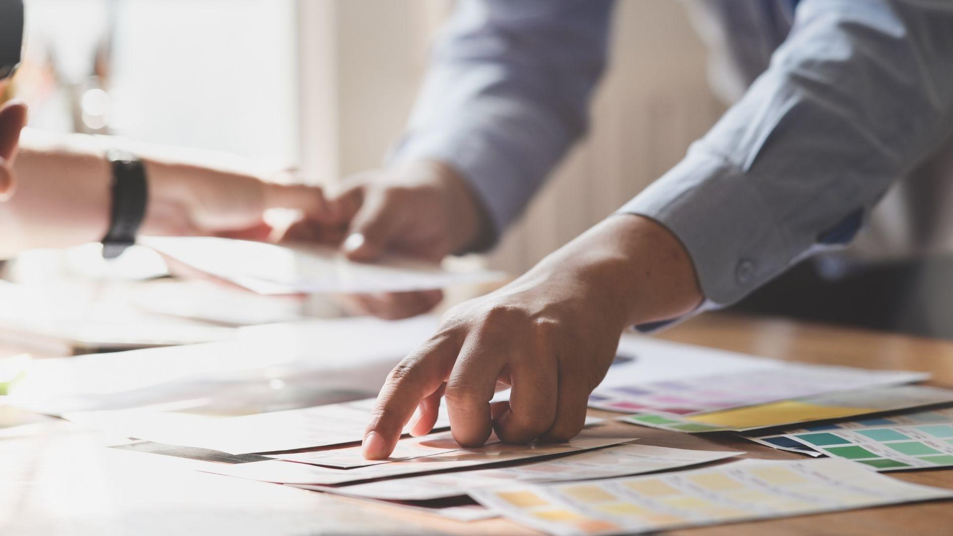 4 Reasons Print Marketing Services Are Still Viable for Your Local Business