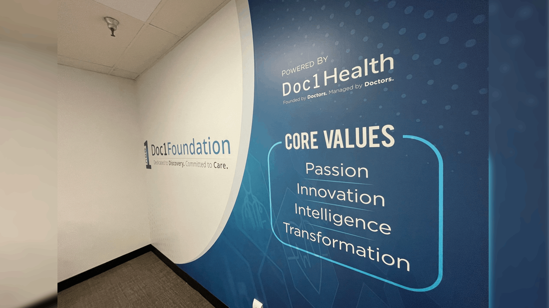 5 Benefits of Investing in Branded Wall Signs for Your Business