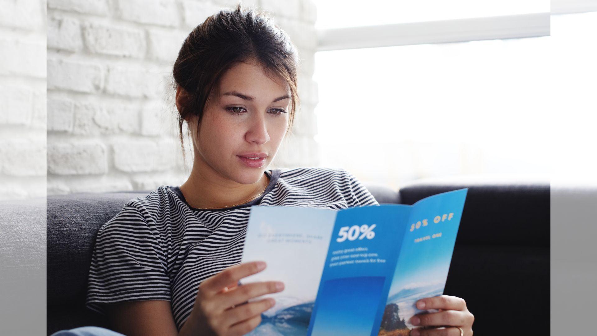 Tri-Fold Vs Bi-Fold: What Suits Your Marketing Campaign Best?