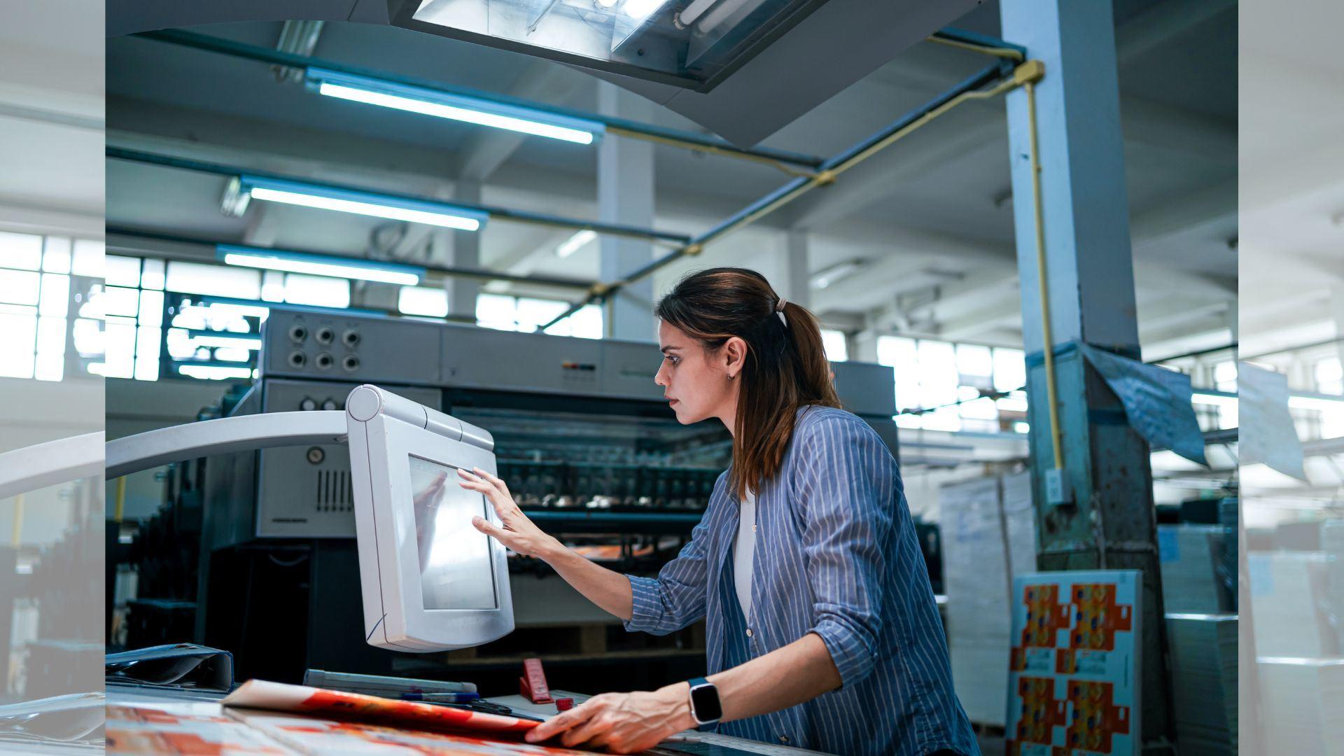 The Tactile Edge: Why Premium Commercial Printing Secures More Luxury Clients Than Digital Ads