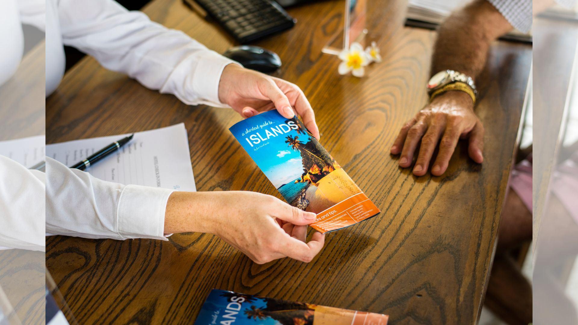 7 Practical Flyer Printing Tips for Small Businesses