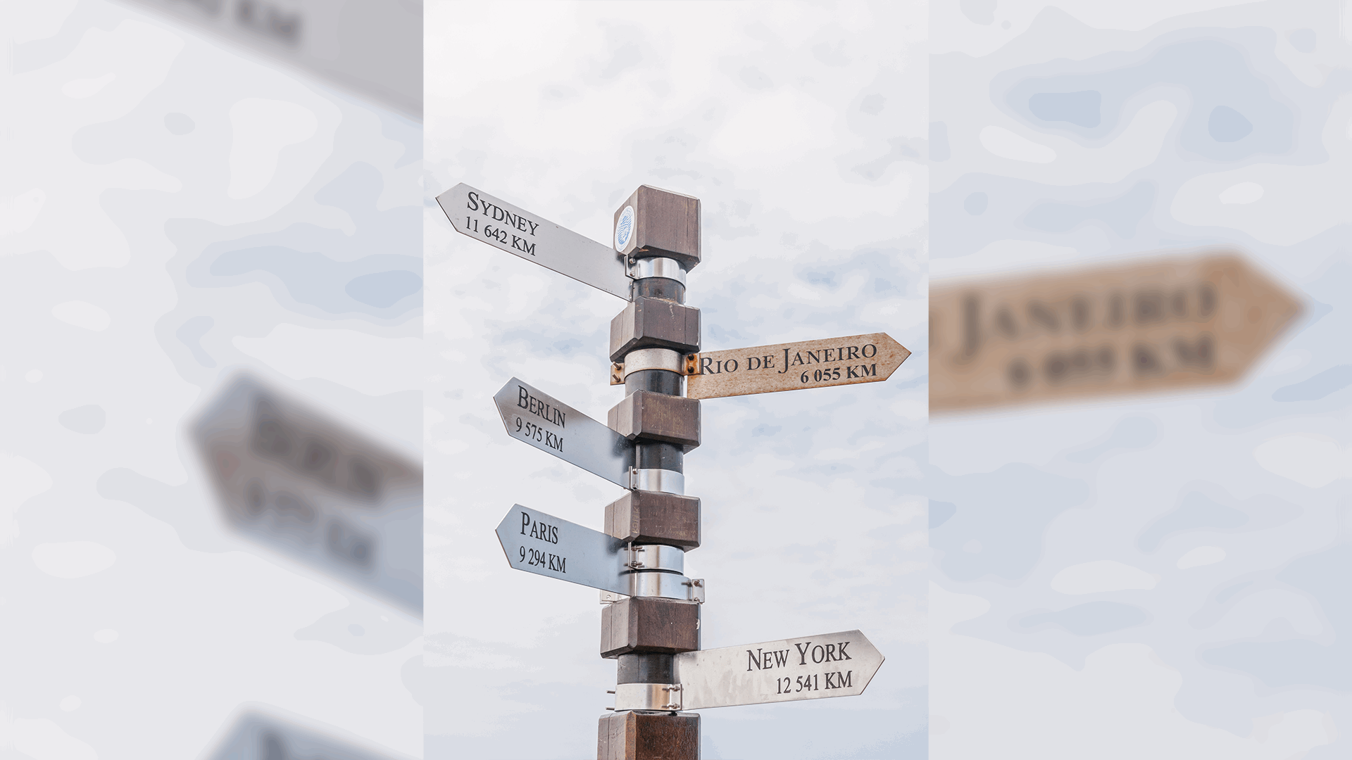 The Role of Directional Signs in Enhancing Accessibility for Visitors