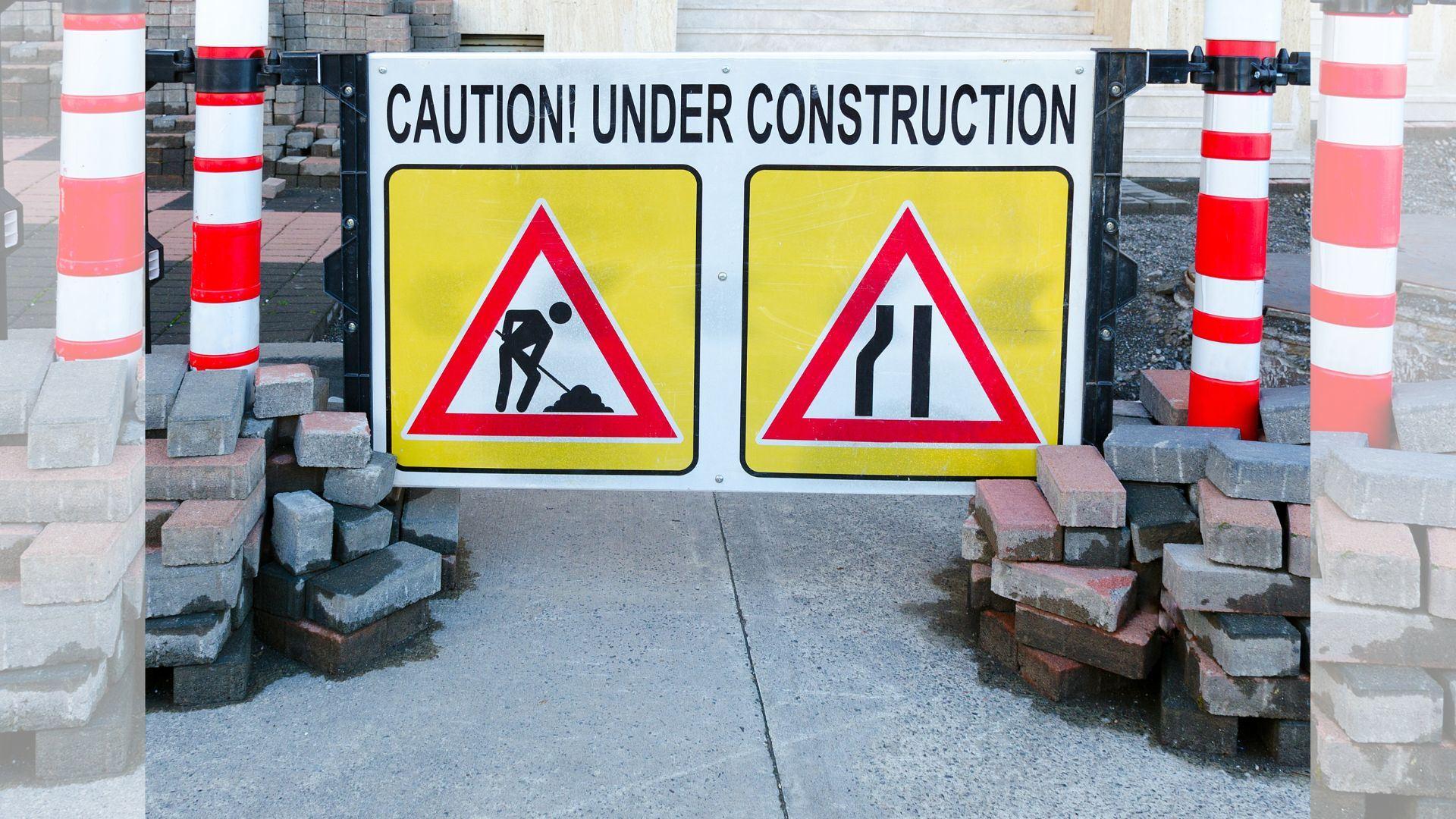 Design Strategies for Eye-Catching Custom Construction Signs