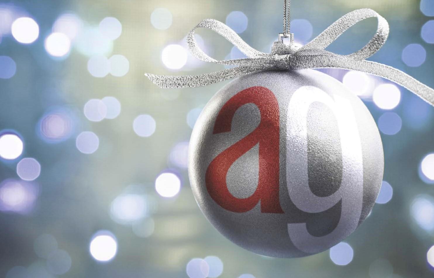 ‘Tis the Season: Showcase Your Company’s Creativity with Holiday Cards