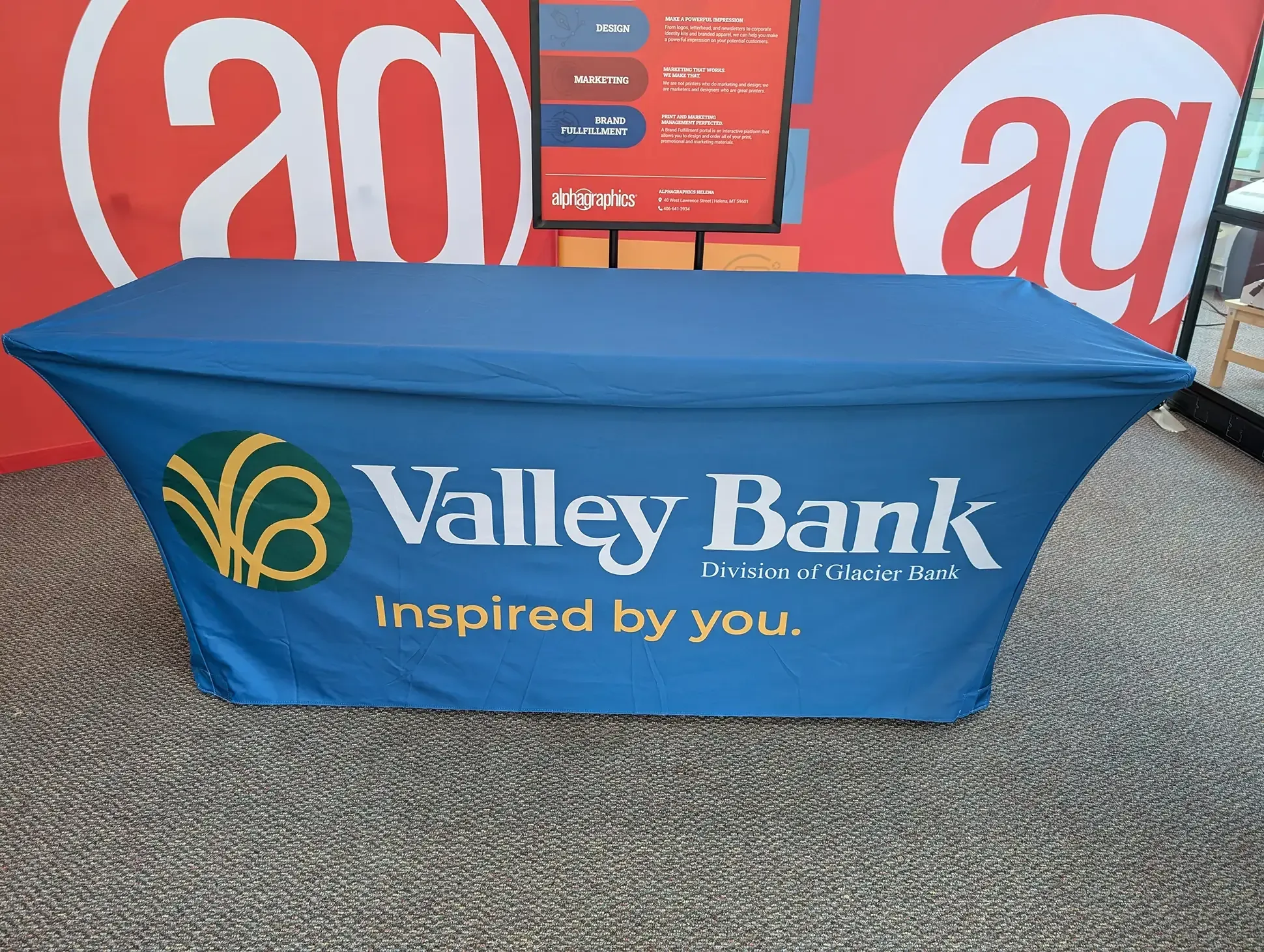 Custom Table Cloth Printing