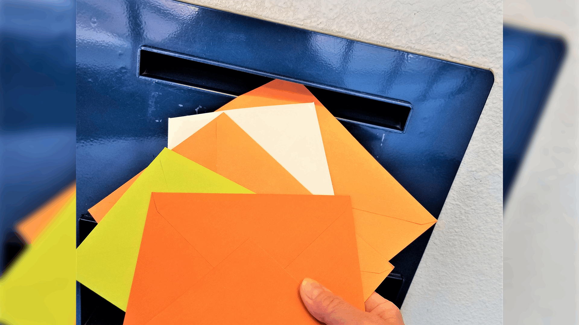 The Role of QR Codes in Modern Mail Printing