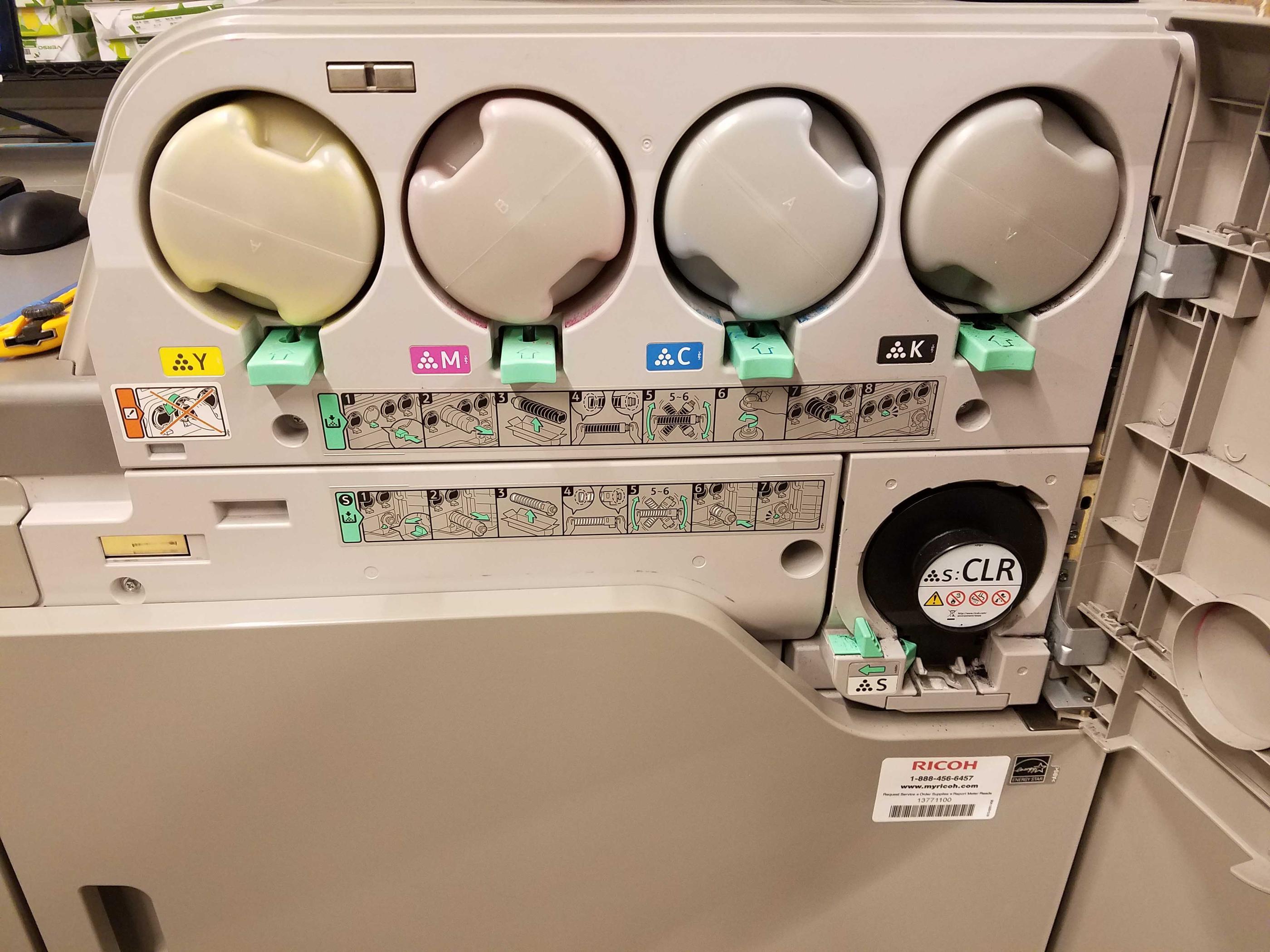 Digital Color Printing vs Traditional Offset Printing: How to Decide