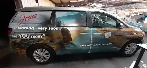 Custom vehicle graphic at AlphaGraphics Conroe