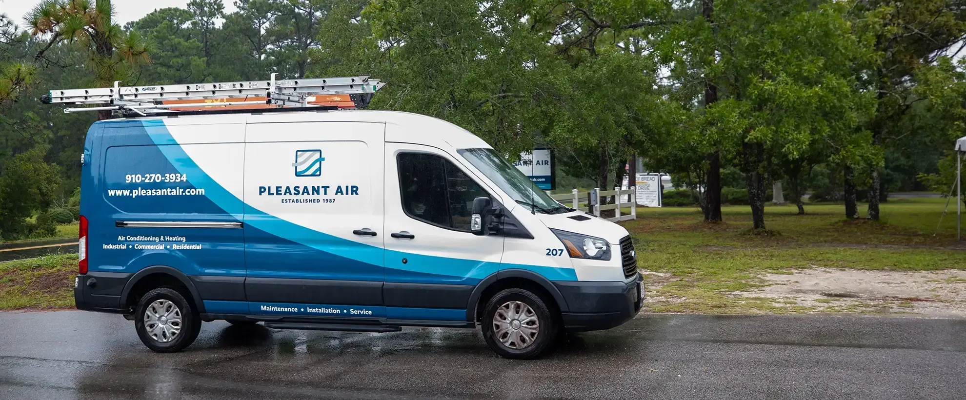 Vehicle Graphics & Wraps