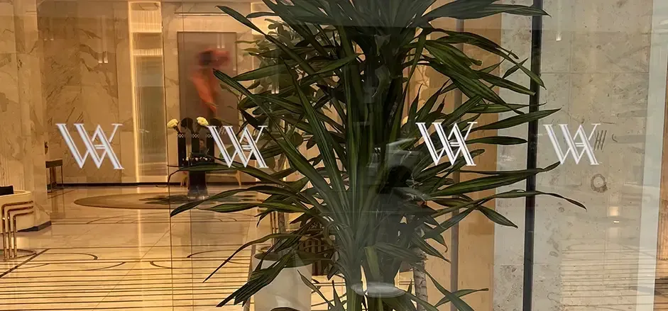 Custom window graphics in Las Vegas