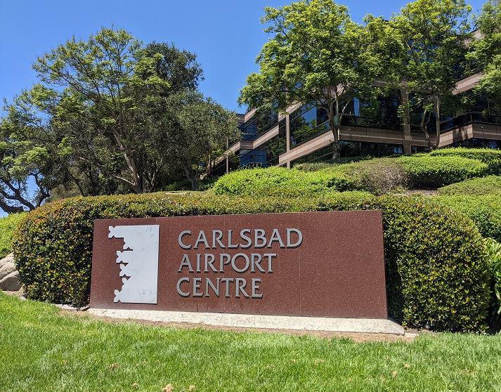 Dimensional Letters - Carlsbad Airport Center