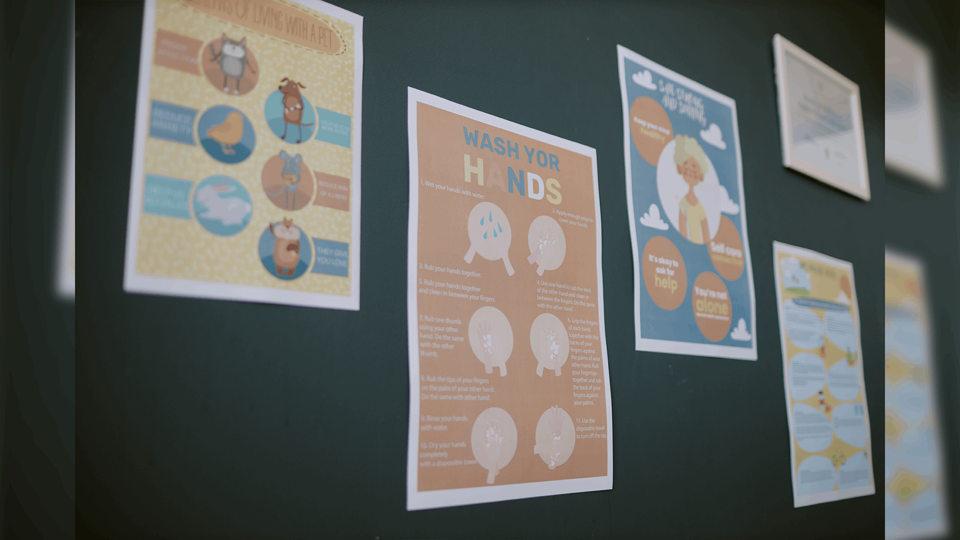 How Combining Posters & Banners Elevates Your Marketing Strategy