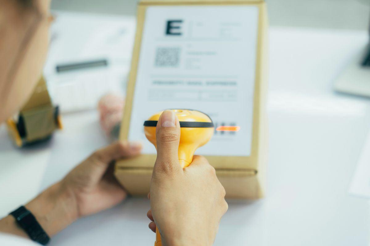 AlphaGraphics mailing services