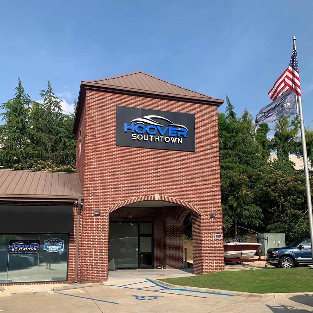 Exterior Building Signage for Hoover Southtown
