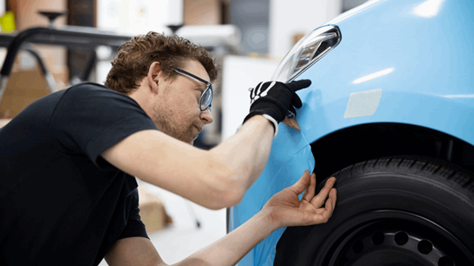 How Vehicle Wraps Challenge Advertising Norms