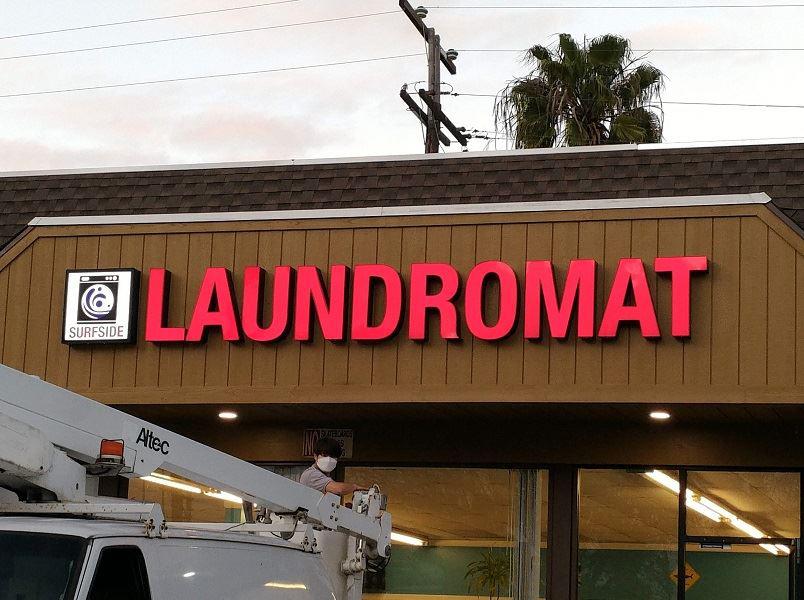 LED Channel Letters - Laundromat
