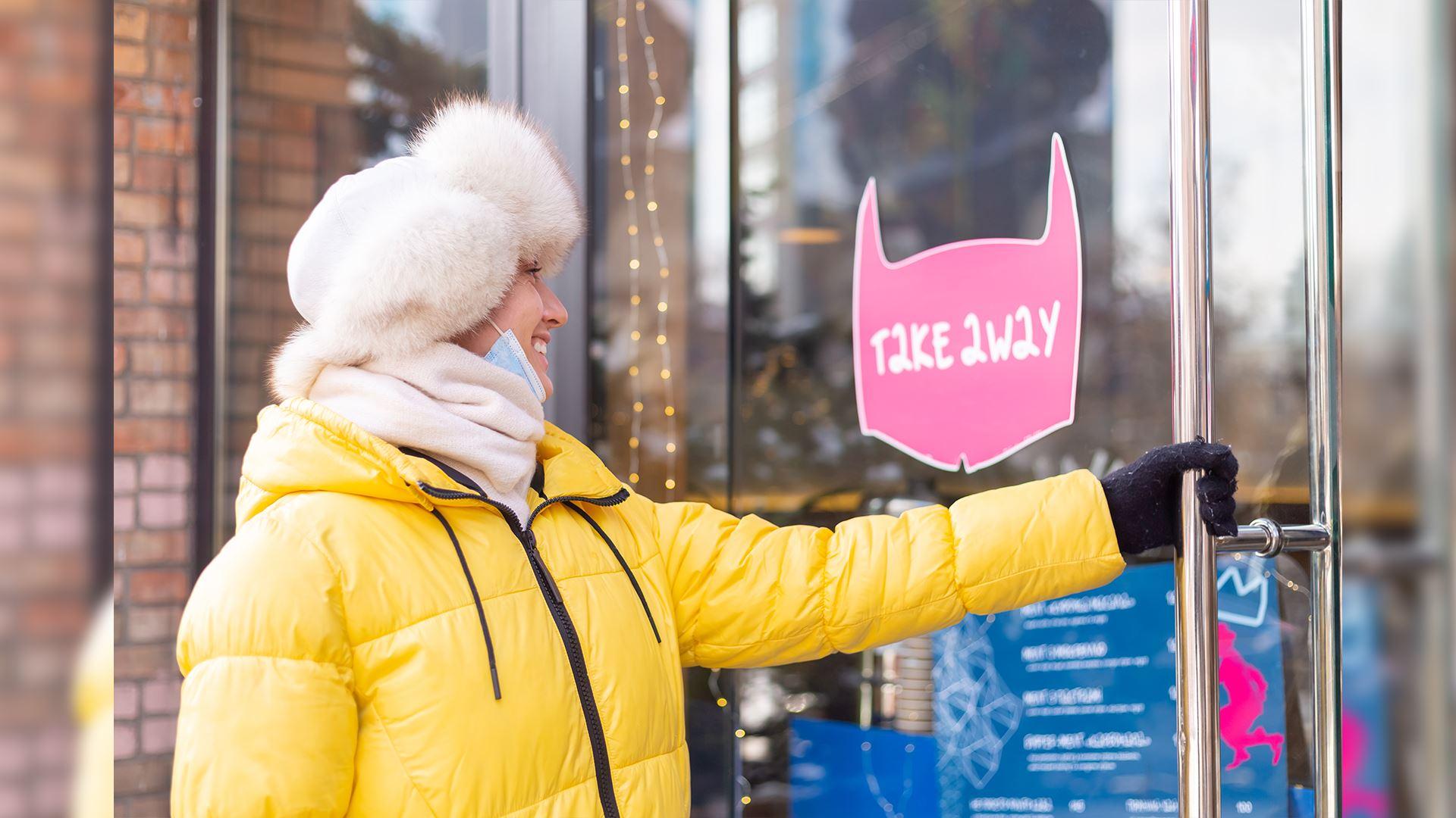 Retail Signage Strategies for the New Year Sales Rush