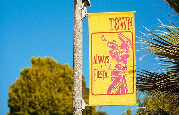 Pole Signs That Stand Out