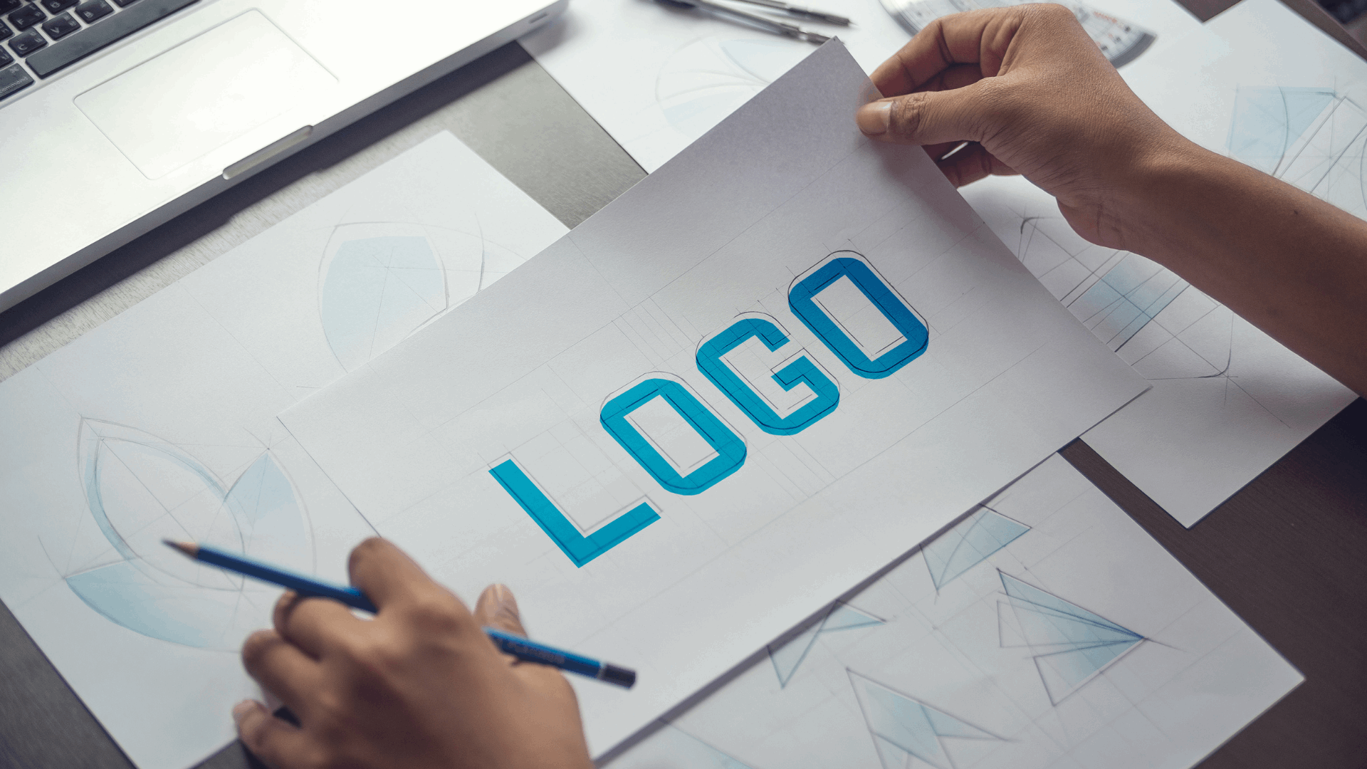 How to Incorporate Logo Design into Your Trade Show Print Design