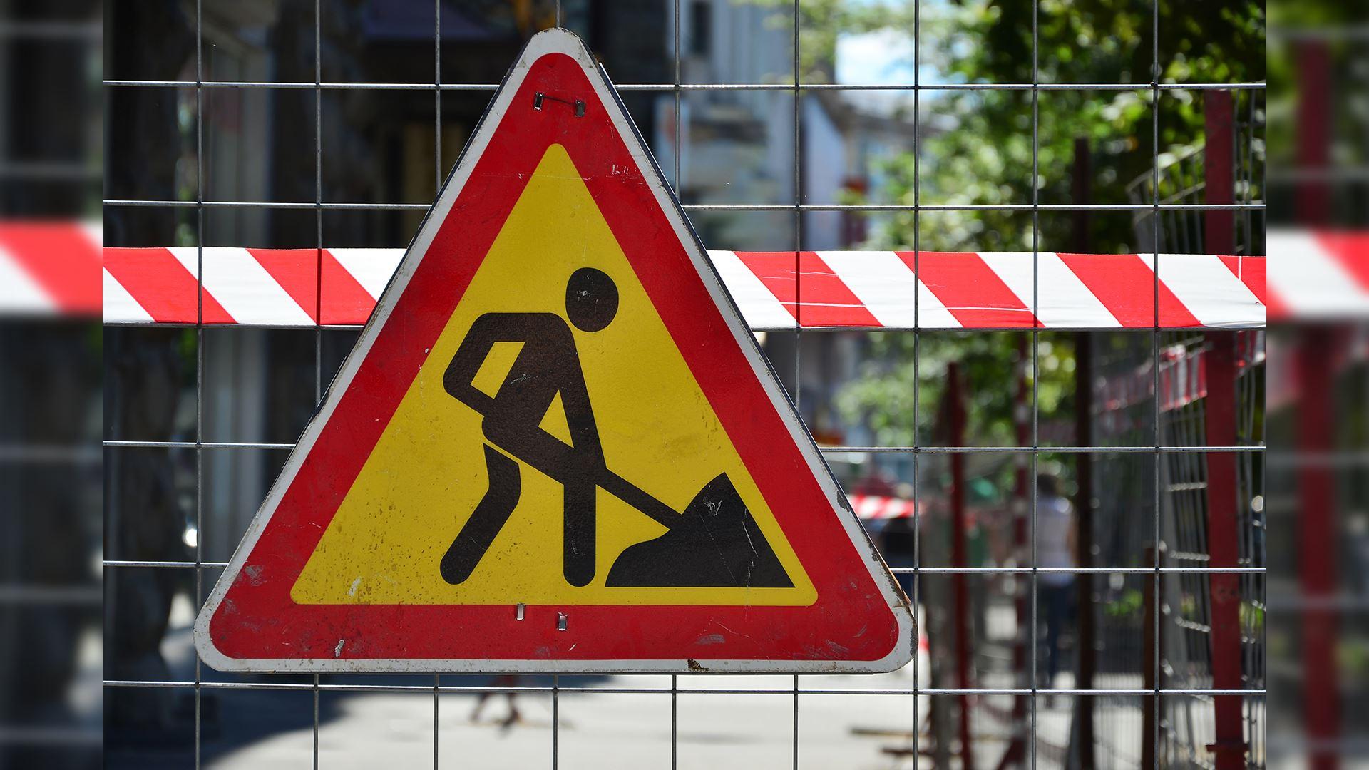 Common Types of Construction Signs