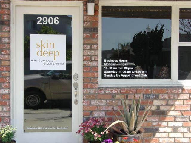 Digital vinyl with vinyl lettering