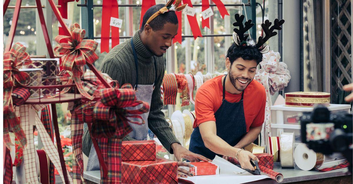 Making Spirits Bright: Creating a Festive Vibe in Your Print Marketing Campaign