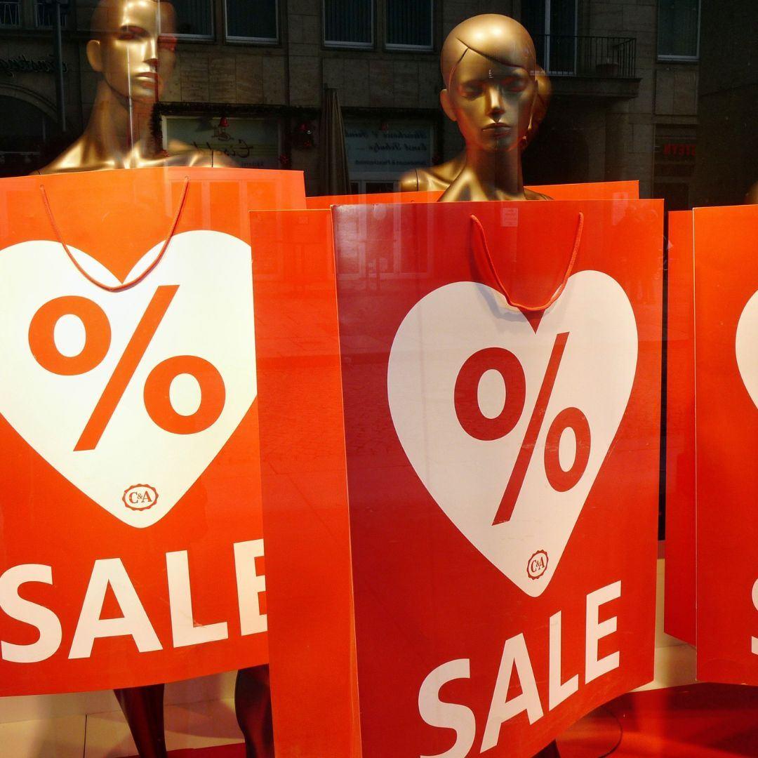 he Dos and Don’ts of Holiday Promotions - Contact Us | AlphaGraphics Boston Downtown