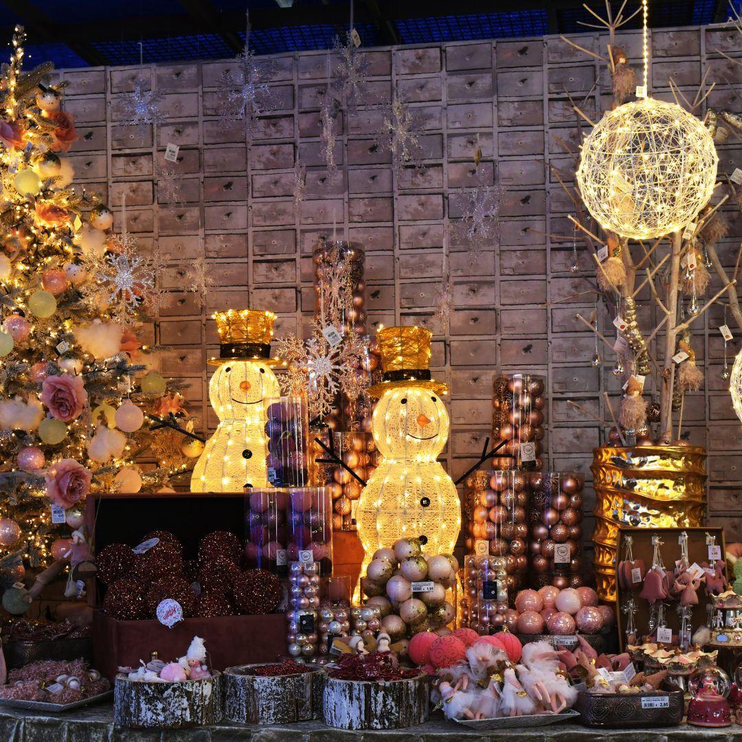 photo of holiday marketing