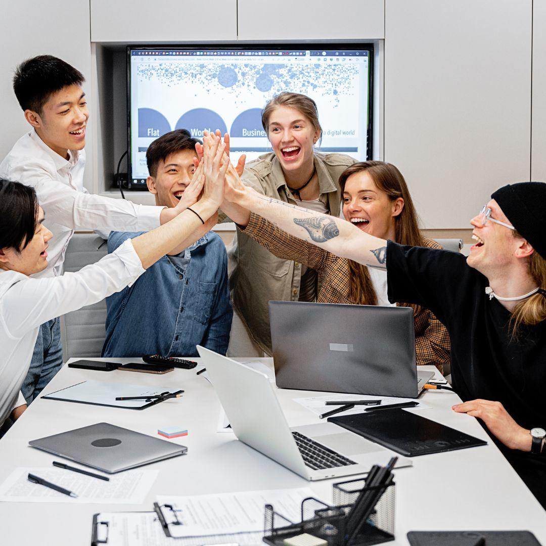 The Role of Team Collaboration in Reaching Business Goals | AlphaGraphics Knoxville Partner Place