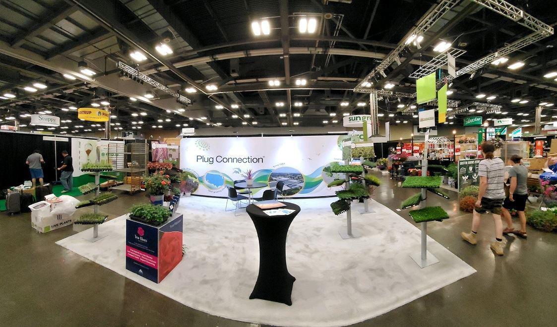 Tradeshow Display - Plug Connection - custom displays