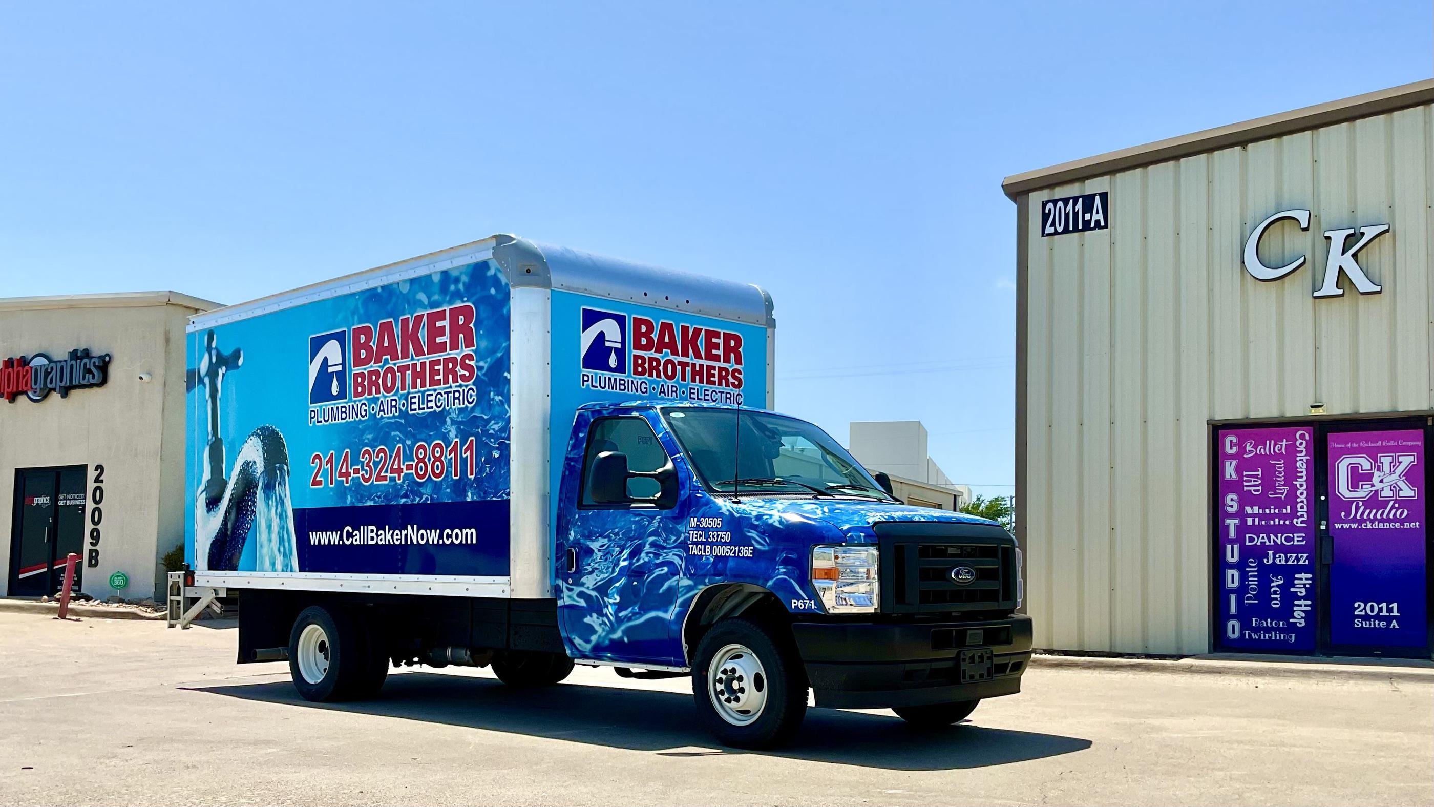 Vehicle fleet wrap service in Rockwall, Texas