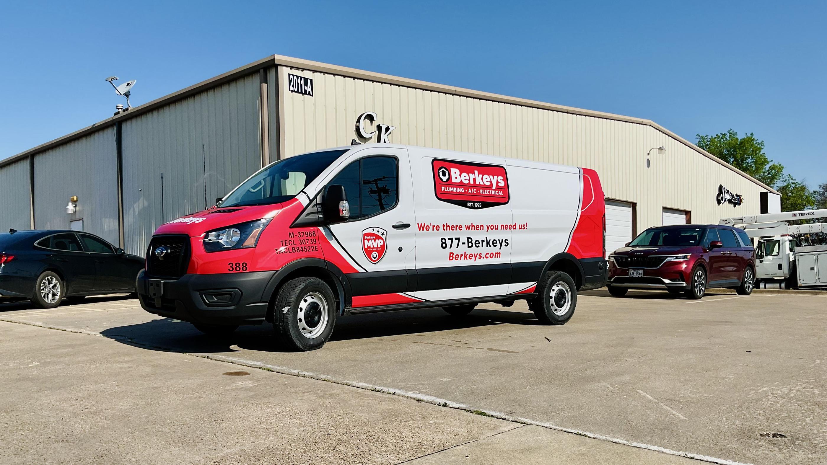Vehicle wrap service in Rockwall, TX